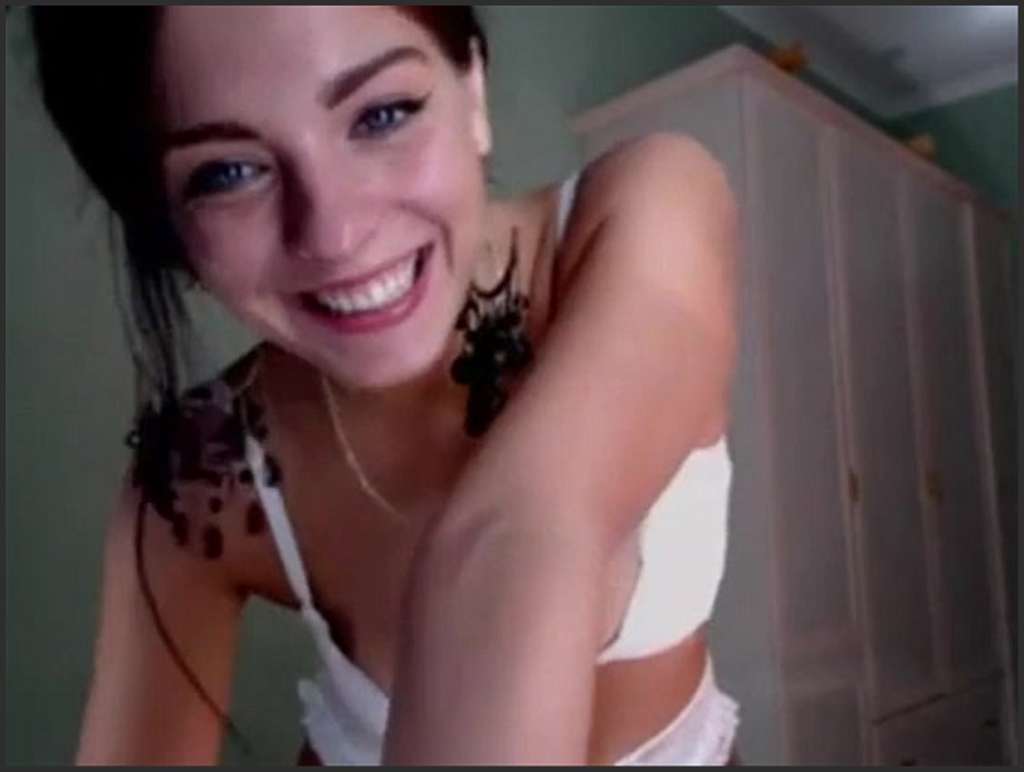 Cam in Dessous wild gevögelt