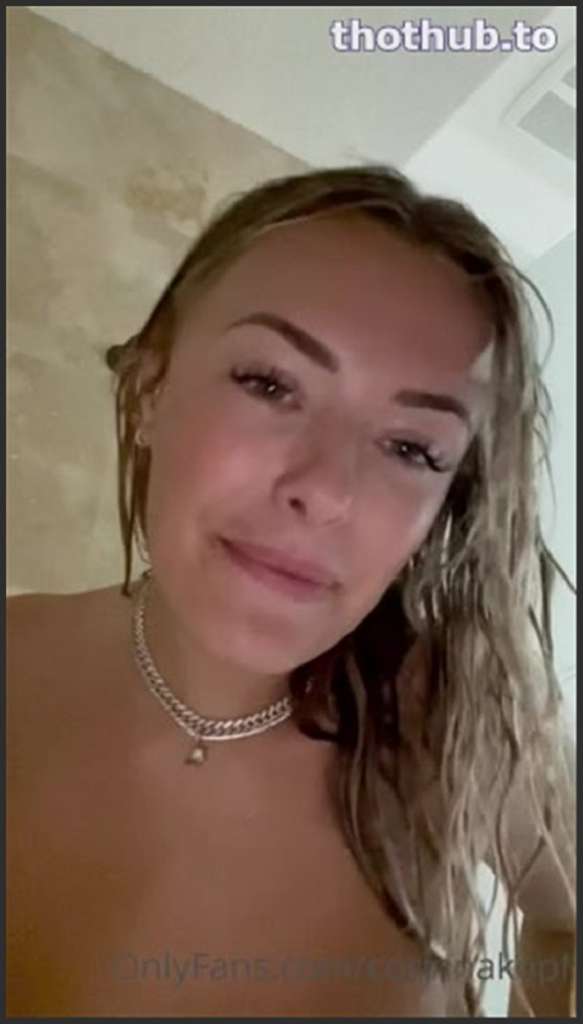 Corinna Kopf im Puff Doggystyle Anal penetriert mit Arsch zu Mund