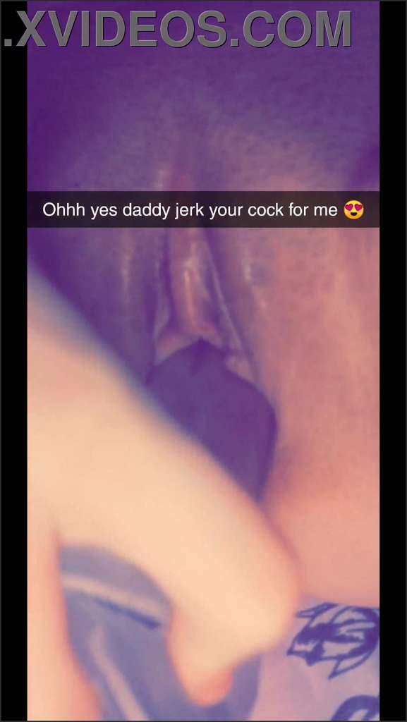 Geiles Snapchat Porno Video Löcher der alten Schlampe gefickt