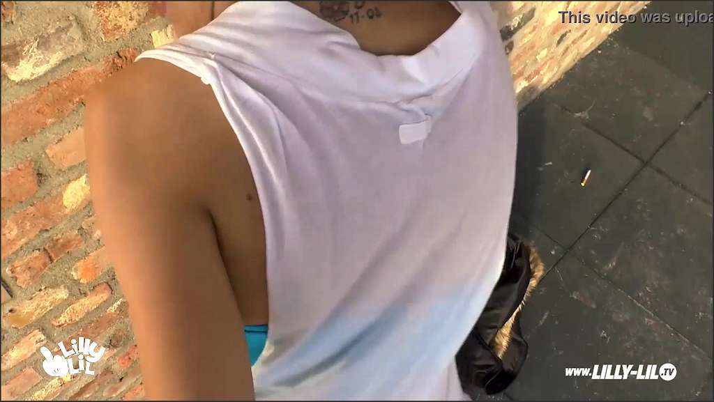 Lilly Lil und Karmelia Sutra haben versauten Lesbenfick