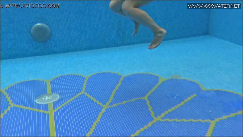 Lizi Vogue Schlampe steht auf den harten doppelten Fick