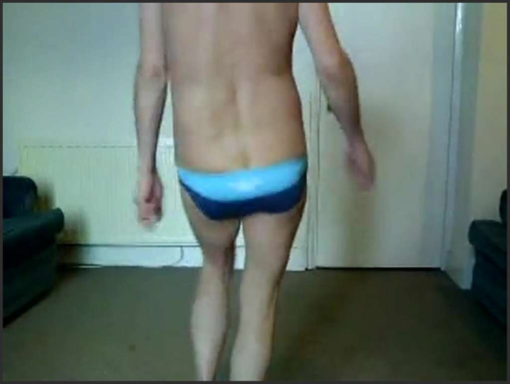 Nackte Jungs Anal Creampie nach heißem Fick